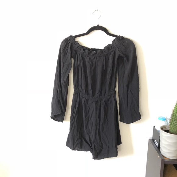 Off-the-shoulder black romper - Picture 1 of 5